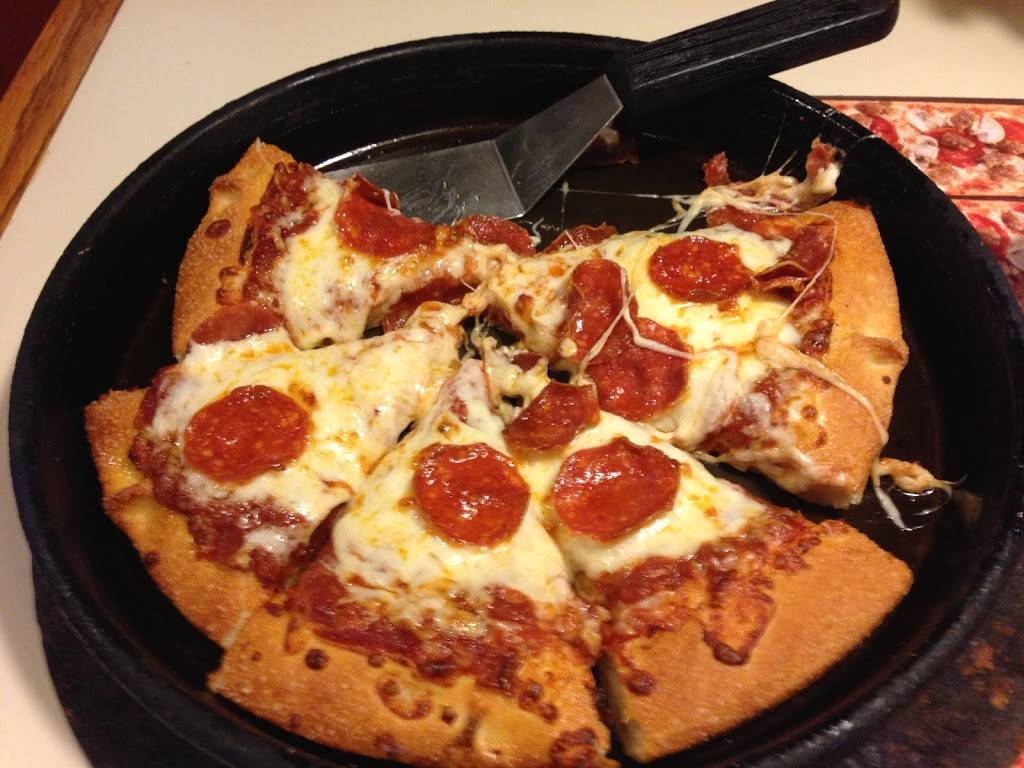 Pizza Hut | restaurant | 3451 Aramingo Ave, Philadelphia, PA 19134, USA | 2157438225 OR +1 215-743-8225