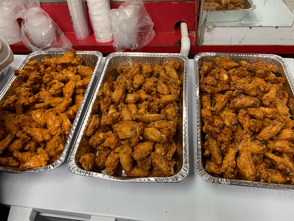 Lochearn Pizza & Fried Chicken | restaurant | 6035 Liberty Rd, Gwynn Oak, MD 21207, USA | 4109448080 OR +1 410-944-8080