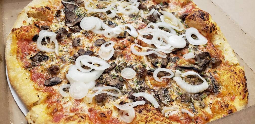 Bobs Pizza | meal takeaway | 616 Davis St, Evanston, IL 60201, USA | 8474851973 OR +1 847-485-1973