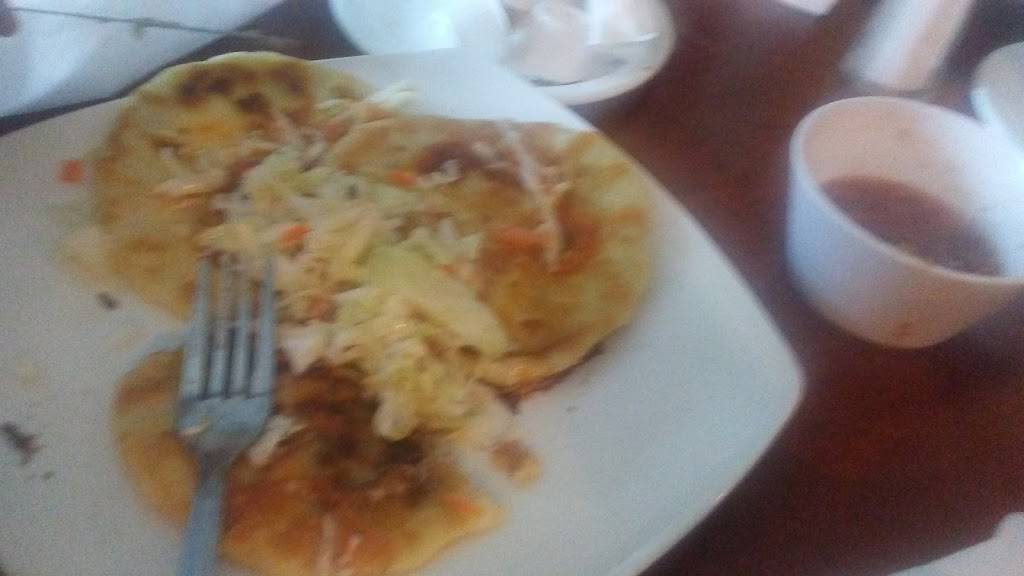 Mar Azul | restaurant | 4067 Beverly Blvd, Los Angeles, CA 90004, USA | 3237418366 OR +1 323-741-8366