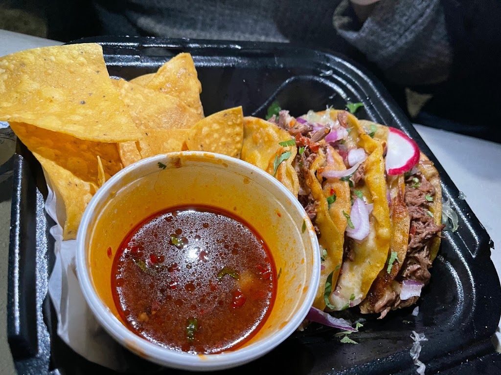 Talkin’ Tacos | restaurant | 3456 Red Rd, Miramar, FL 33025, USA | 9549932241 OR +1 954-993-2241