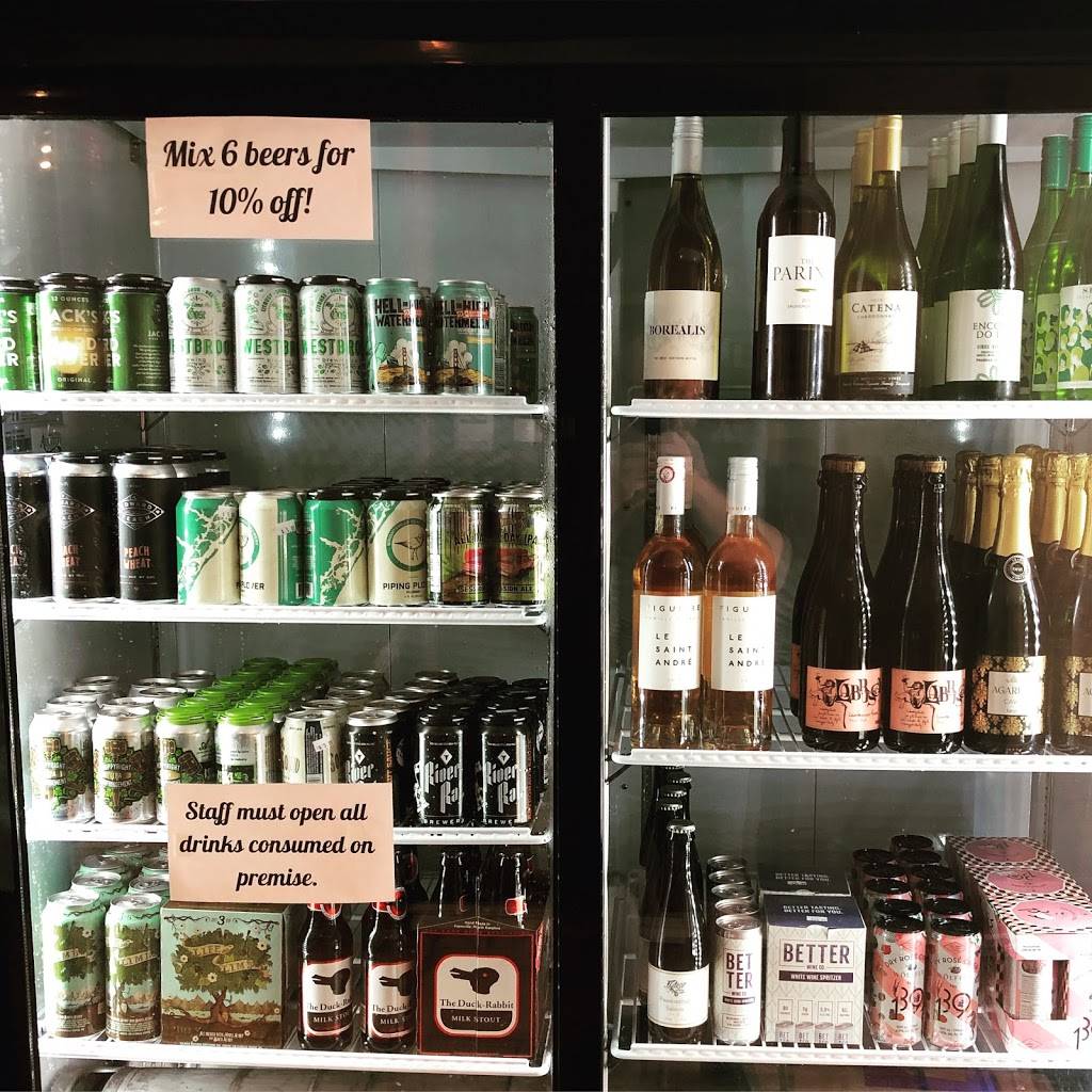 Stalk & Vine | restaurant | 224 S Water St #1G, Wilmington, NC 28401, USA | 9107690567 OR +1 910-769-0567