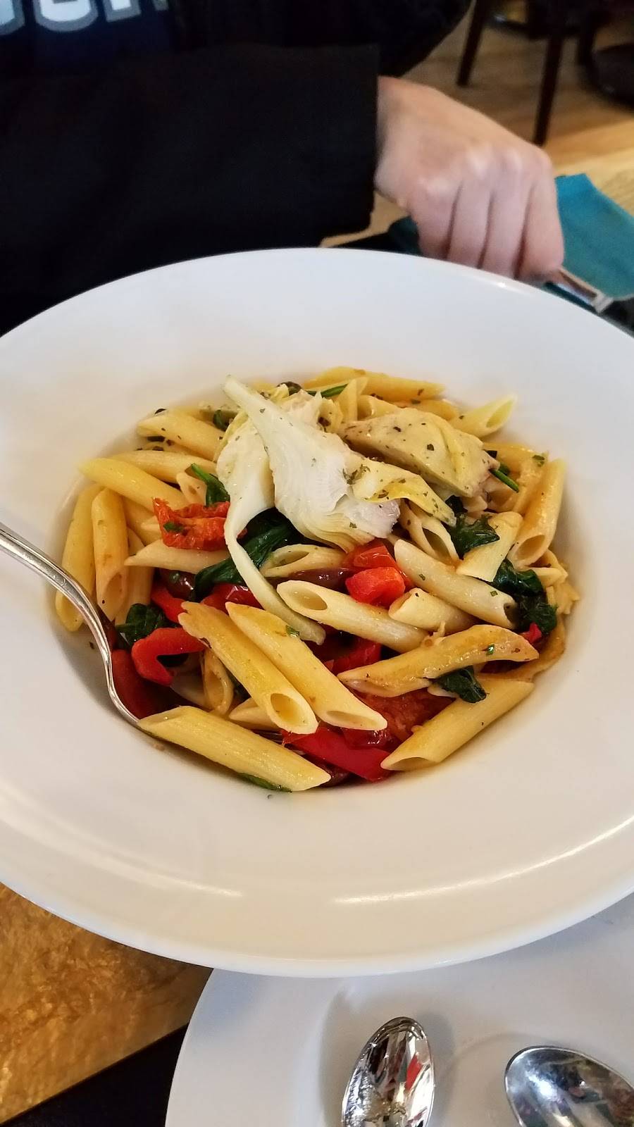 Dere Street Restaurant | restaurant | 33 Main St, Newtown, CT 06470, USA | 2033049356 OR +1 203-304-9356