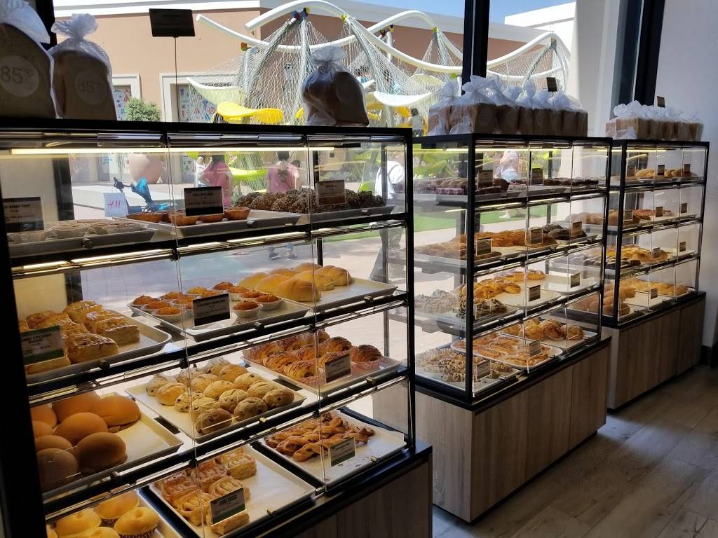 85C Bakery Cafe - Irvine (Spectrum) | bakery | 915 Spectrum Center Dr, Irvine, CA 92618, USA | 9497270985 OR +1 949-727-0985