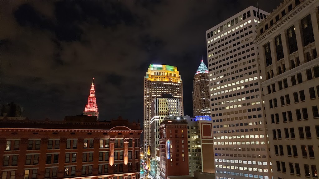 Azure | restaurant | 2017 E. 9th Street The 9 - Level 12, Cleveland, OH 44115, USA | 2162391200 OR +1 216-239-1200