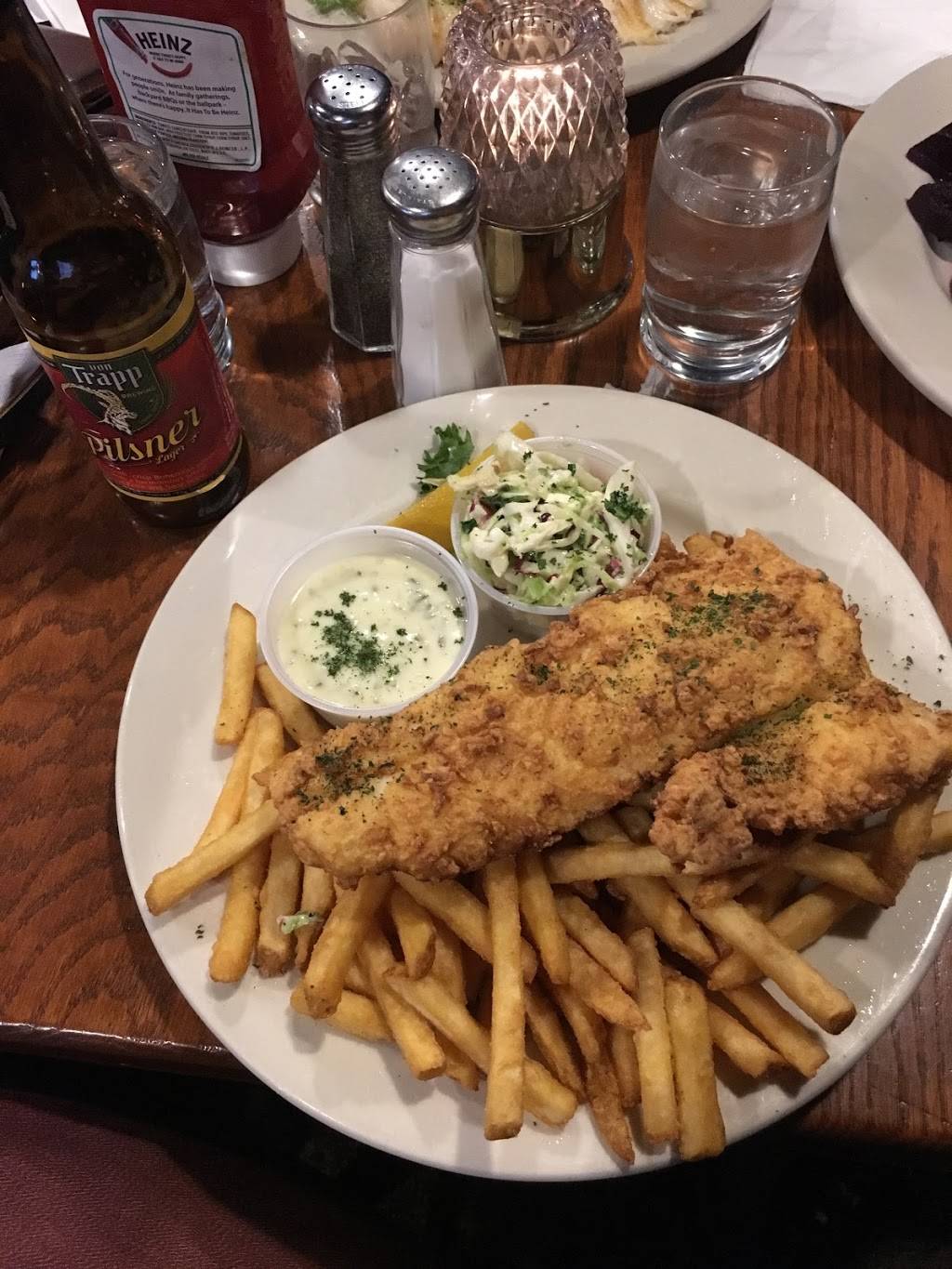 Old Port Tavern | restaurant | 11 Moulton St, Portland, ME 04101, USA | 2077740444 OR +1 207-774-0444