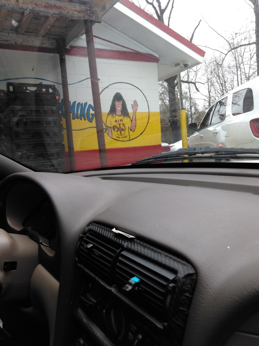 A & M Fried Chicken | restaurant | 502 N Archusa Ave, Quitman, MS 39355, USA | 6017761489 OR +1 601-776-1489