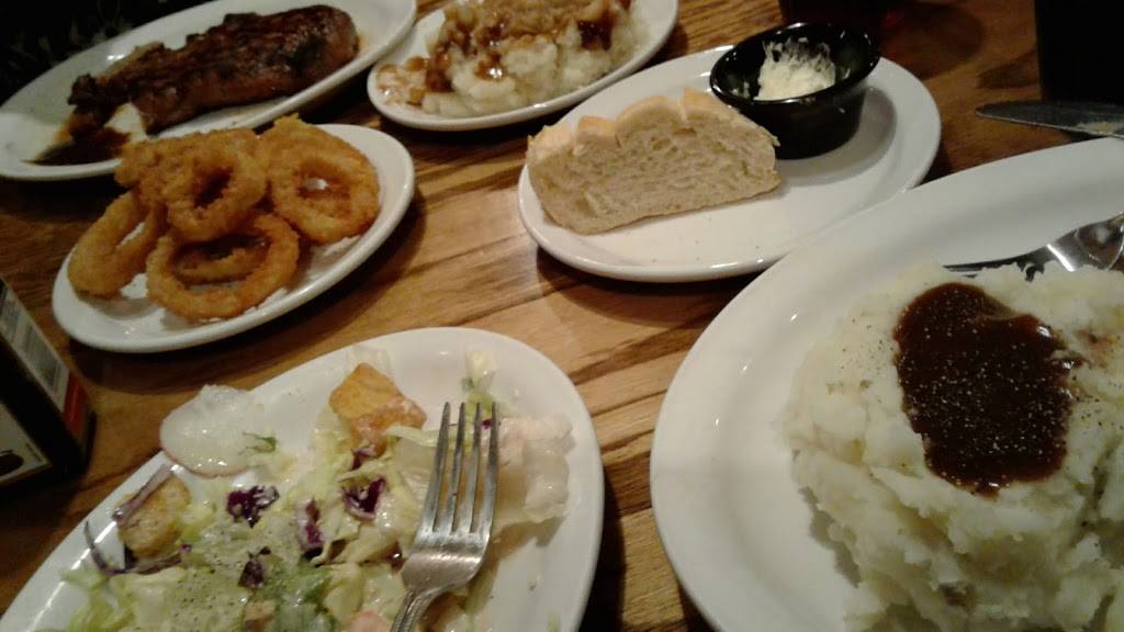 Garretts Family Steakhouse | restaurant | 9431 E 22nd St #157, Tucson, AZ 85710, USA | 5202078292 OR +1 520-207-8292