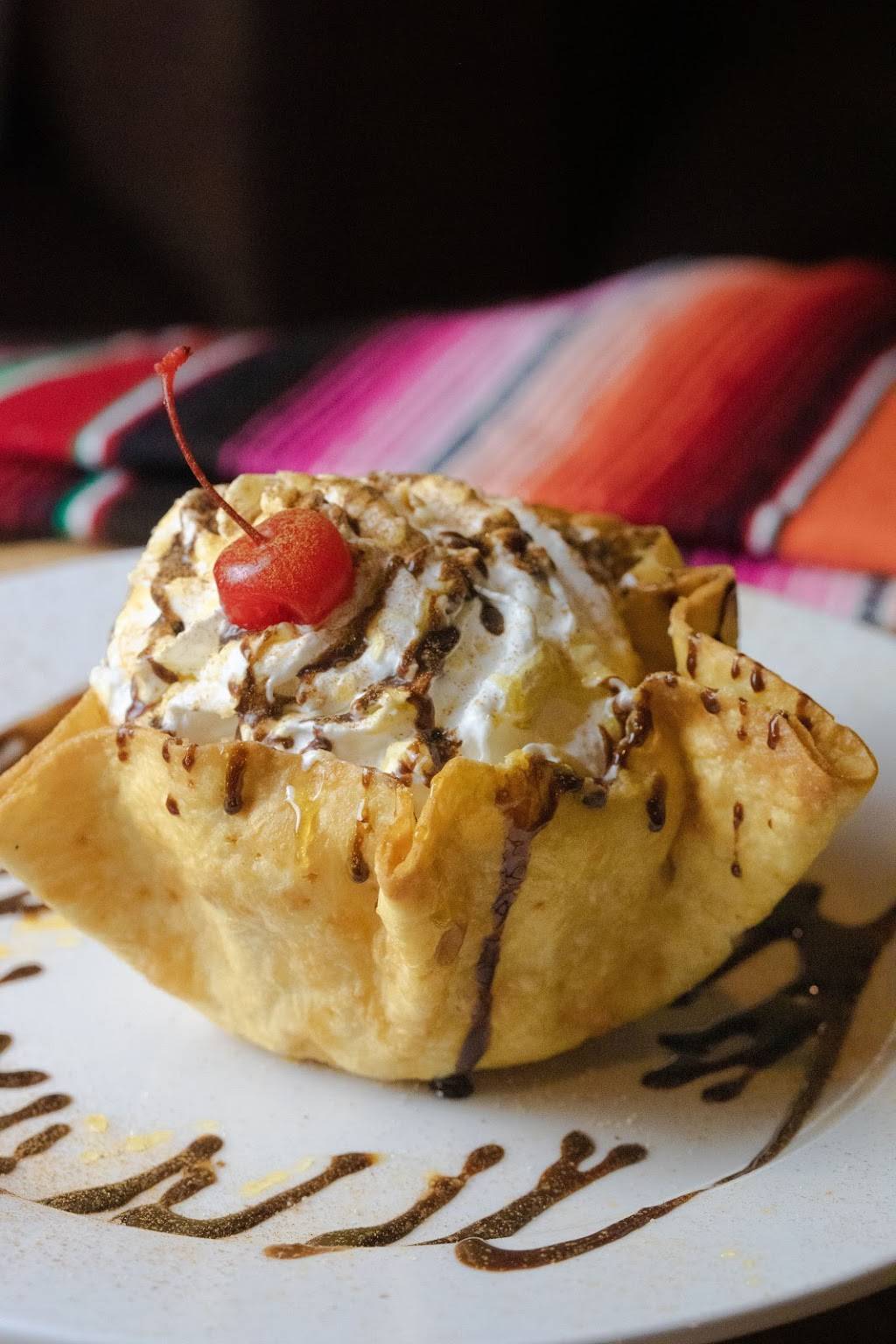 Emilianos Mexican Restaurant & Bar (McCandless) | restaurant | 9070 St Simon Way, Pittsburgh, PA 15237, USA | 4123668484 OR +1 412-366-8484