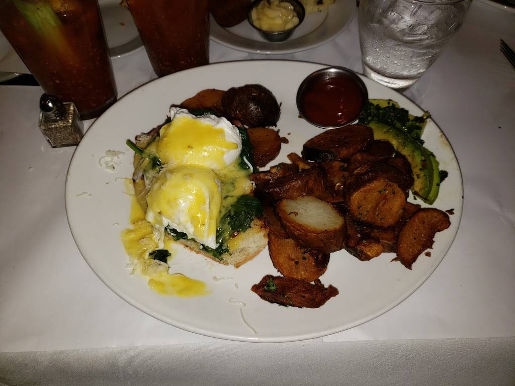 Chef Geoffs | restaurant | 3201 New Mexico Ave NW, Washington, DC 20016, USA | 2022377800 OR +1 202-237-7800