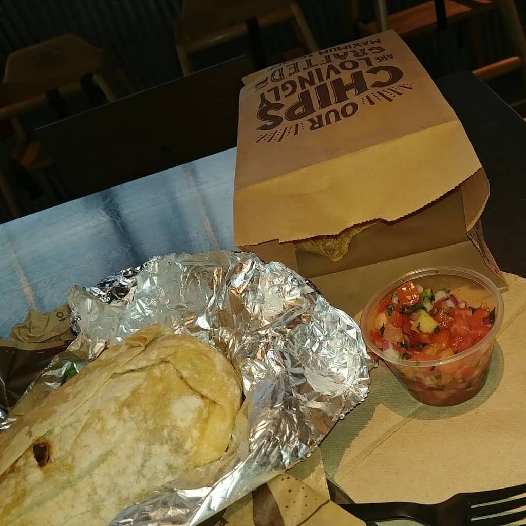 Chipotle Mexican Grill | restaurant | 7355 W Colfax Ave #103, Lakewood, CO 80214, USA | 3032741131 OR +1 303-274-1131