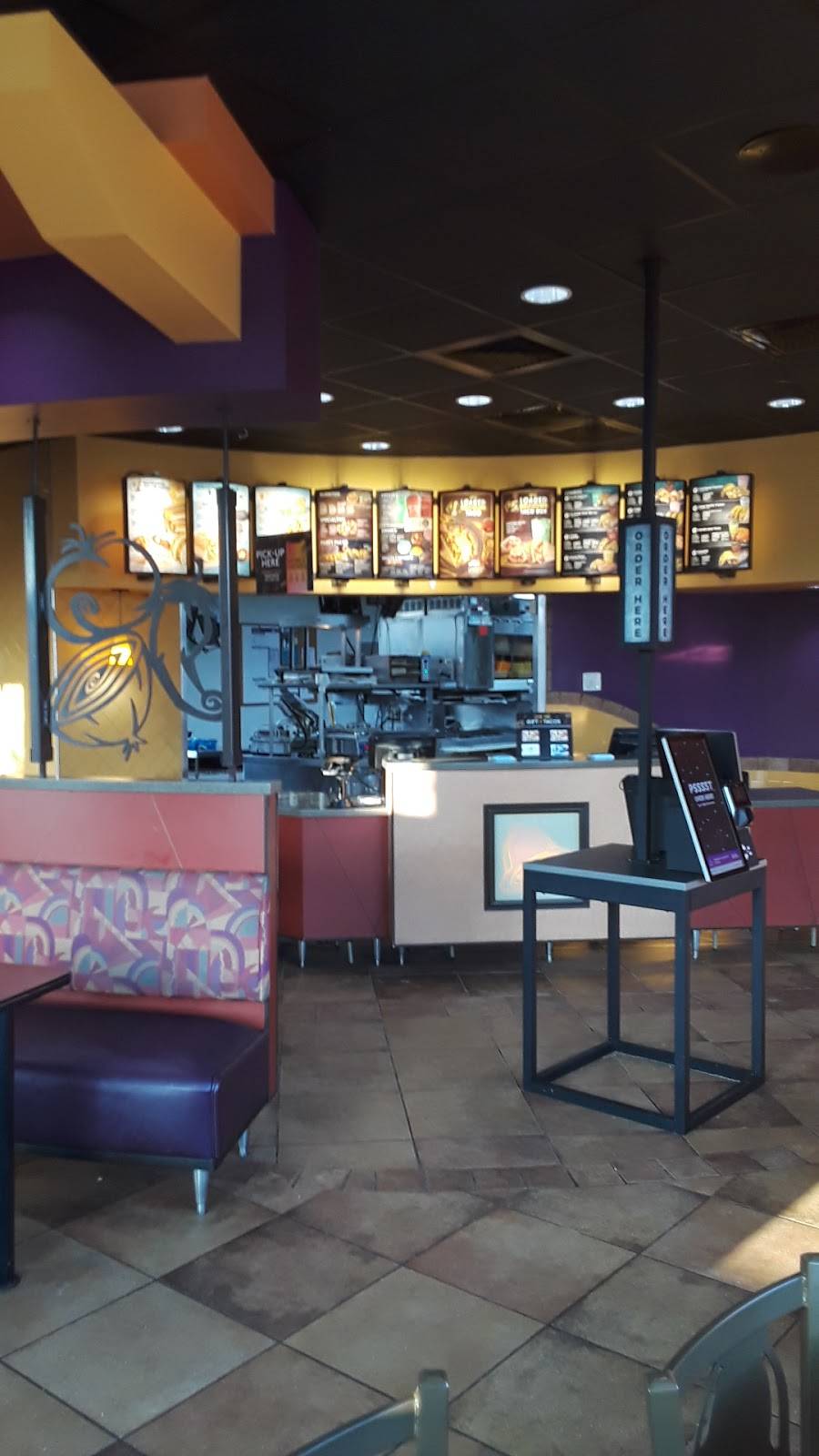 Taco Bell | meal takeaway | 29925 Orchard Lake Rd, Farmington Hills, MI 48334, USA | 2486262118 OR +1 248-626-2118