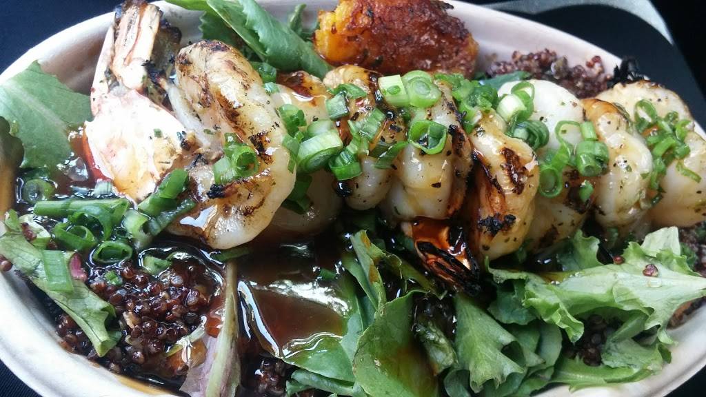 Grilled Fraiche | restaurant | 5800 West Blvd, Los Angeles, CA 90043, USA | 3233898888 OR +1 323-389-8888