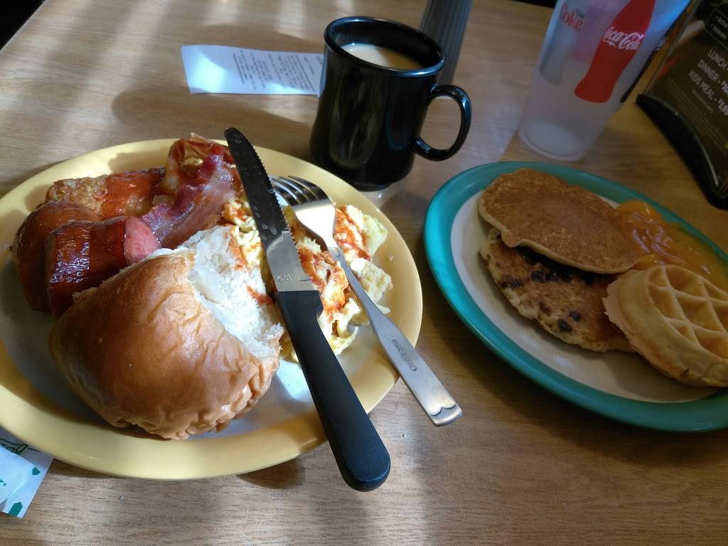 HomeTown Buffet | restaurant | 8432 Firestone Blvd, Downey, CA 90241, USA | 5628615067 OR +1 562-861-5067