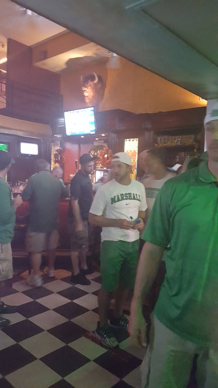 St. Marks Bar | restaurant | 932 4th Ave, Huntington, WV 25701, USA | 3045255040 OR +1 304-525-5040