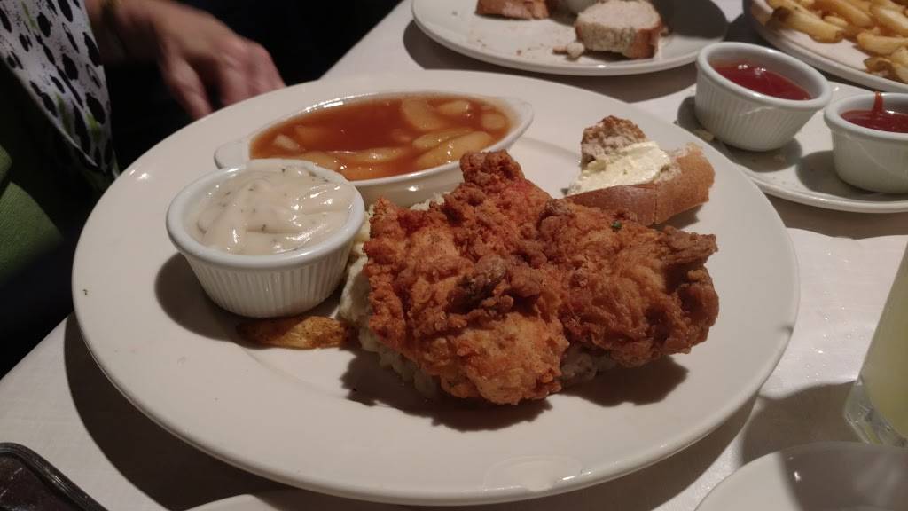 Chop House | restaurant | 7727 Washington Village Dr, Dayton, OH 45459, USA | 9372911661 OR +1 937-291-1661