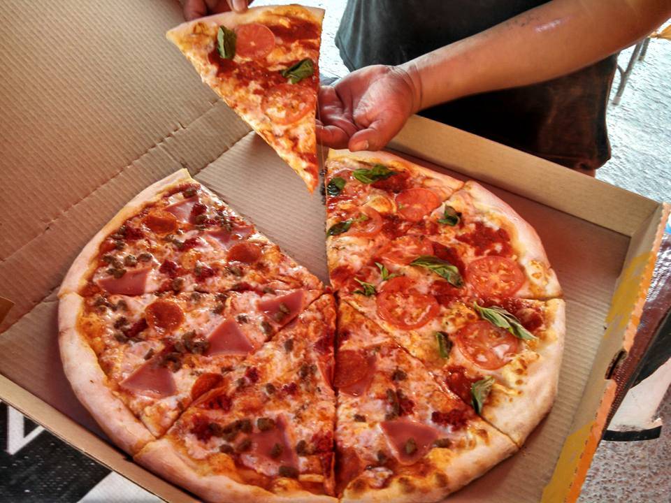 new york pizza | restaurant | Calle A 303, Roberto de la Madrid, 22435 Tijuana, B.C., Mexico | 016644486915 OR +52 664 448 6915