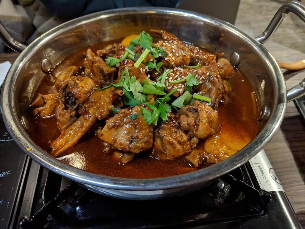 Yun | restaurant | 3960 Grand Park Dr, Mississauga, ON L5B 4M6, Canada | 9055661866 OR +1 905-566-1866