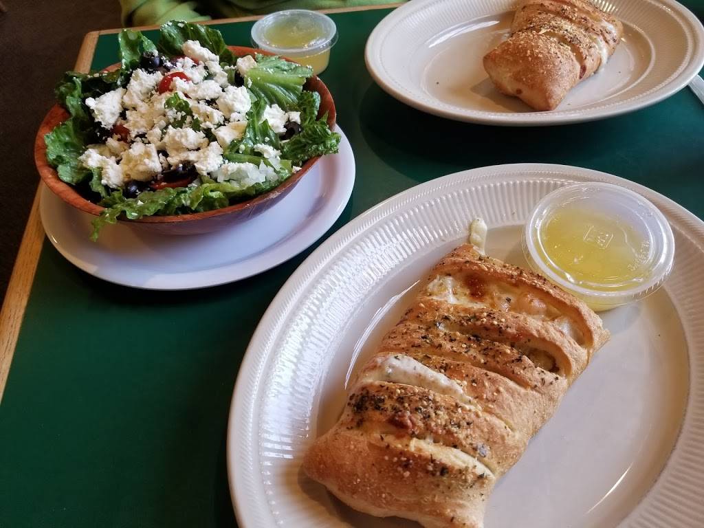 Hoagies Pizza & Pasta | restaurant | 6583 Memorial Dr, Lyndonville, VT 05851, USA | 8026261117 OR +1 802-626-1117