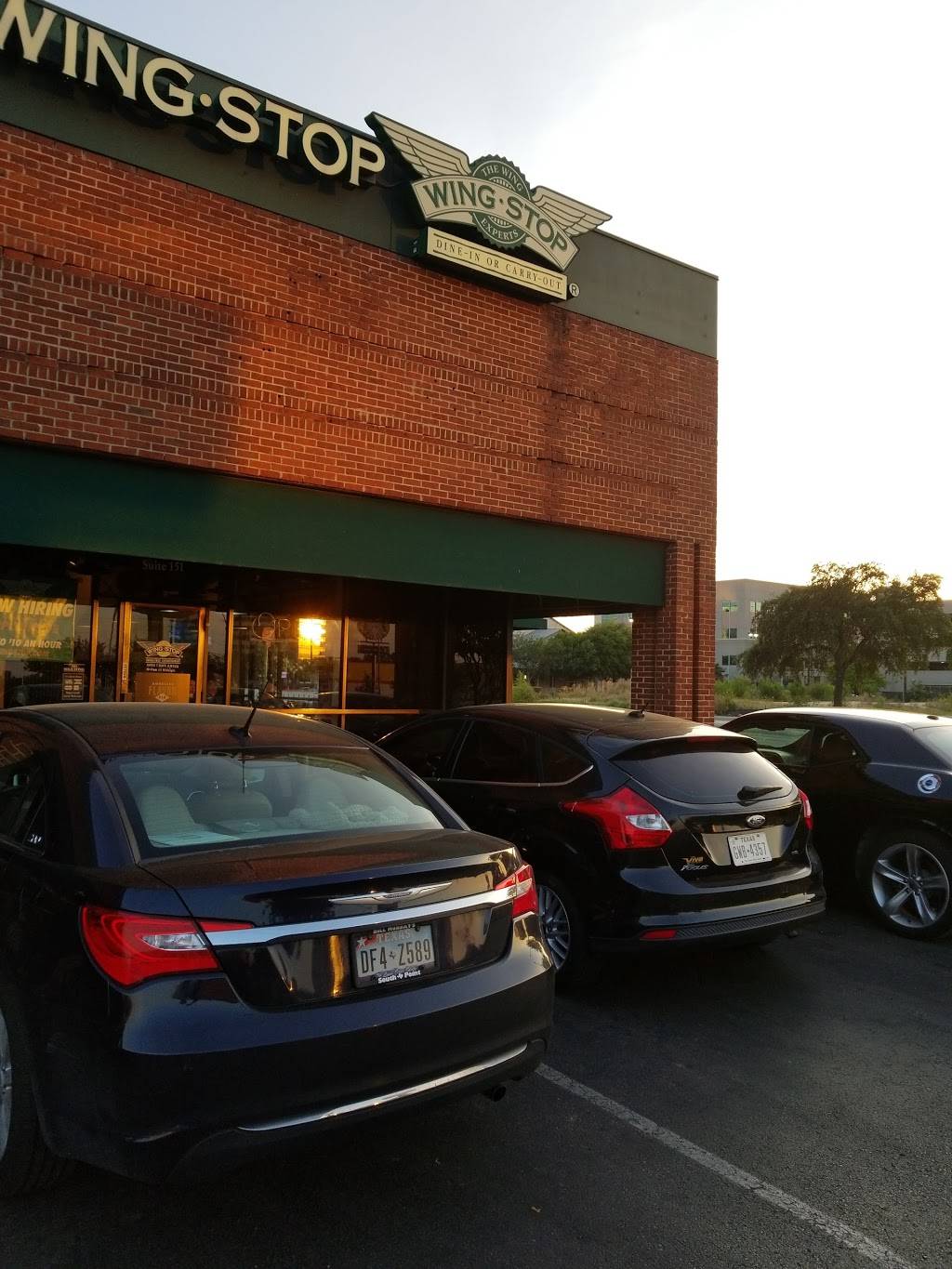 Wingstop | restaurant | 7959 Fredericksburg Rd #151, San Antonio, TX 78229, USA | 2106146300 OR +1 210-614-6300