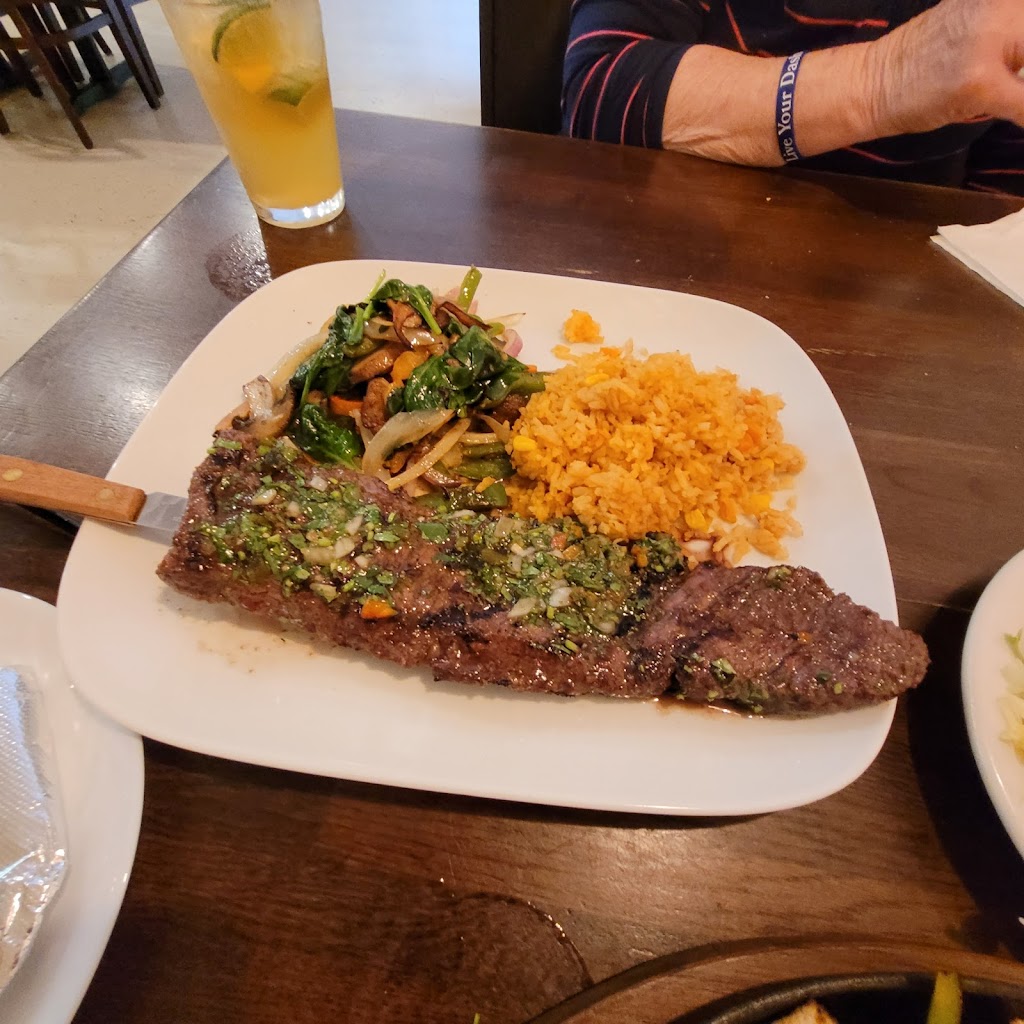 Nopal by Cintrón | restaurant | 5112 NW 34th Blvd, Gainesville, FL 32605, USA | 3522406224 OR +1 352-240-6224