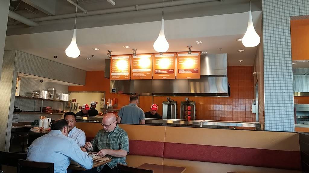 Naf Naf Grill | restaurant | 3818 Willow Rd, Northbrook, IL 60062, USA | 8475647011 OR +1 847-564-7011