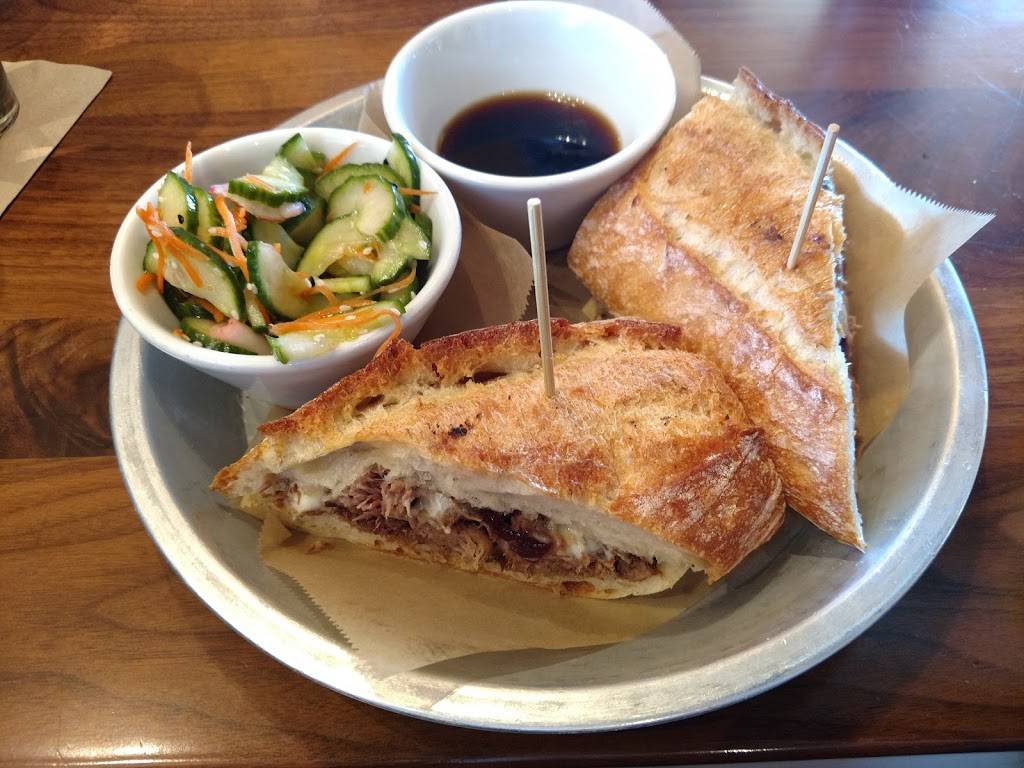 Lazy Dog Restaurant & Bar | restaurant | 238 Gibson Dr, Roseville, CA 95678, USA | 9167276321 OR +1 916-727-6321