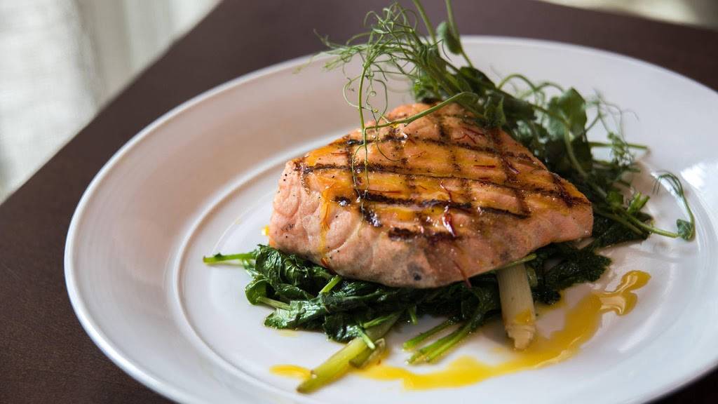 D. Burnhams | restaurant | 36 E 4th St, Cincinnati, OH 45202, USA | 5133330000 OR +1 513-333-0000