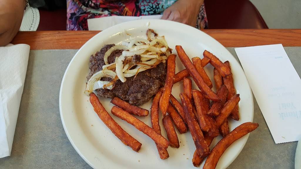 Top Rock Diner | restaurant | 314 US-62, Alpena, AR 72611, USA | 8704375238 OR +1 870-437-5238