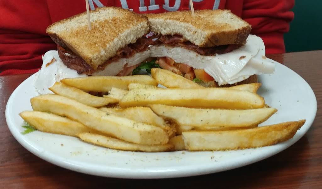 Bear E Patch Cafe West | restaurant | 1980-A, Ashley River Rd, Charleston, SC 29407, USA | 8437666490 OR +1 843-766-6490