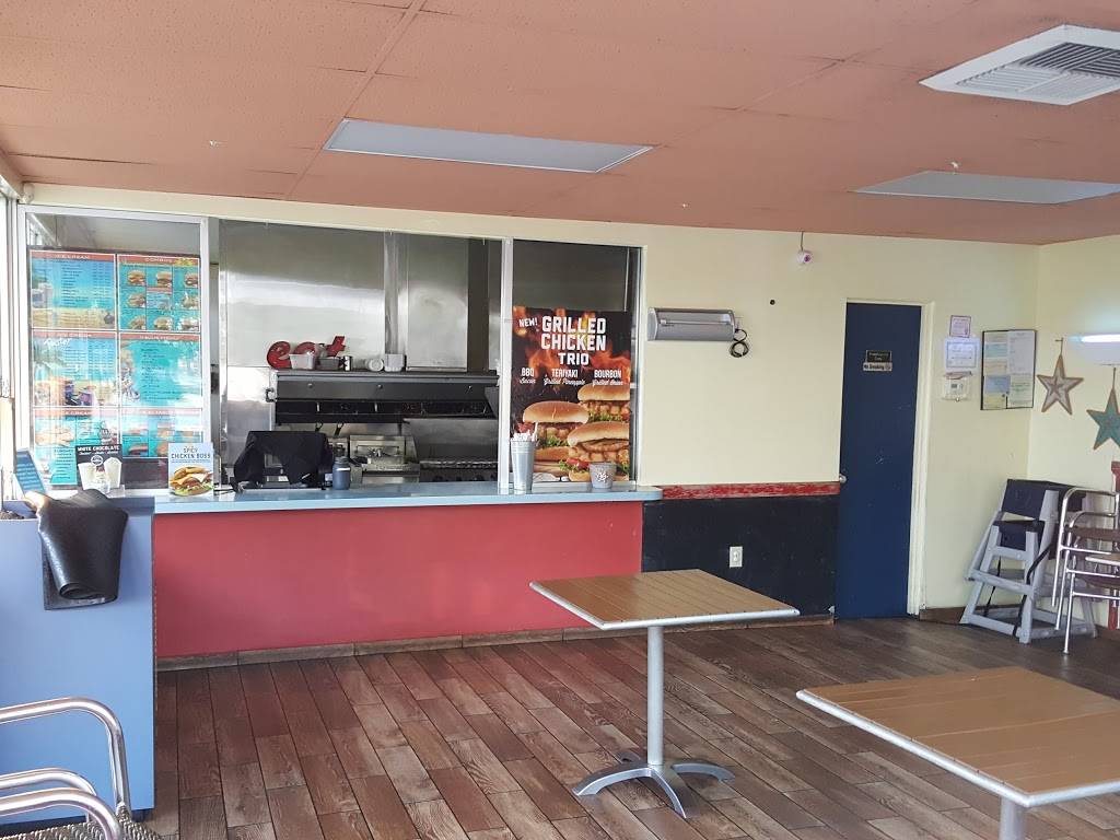 Fosters Freeze | restaurant | 28 Grant Line Rd, Tracy, CA 95376, USA | 2098353299 OR +1 209-835-3299