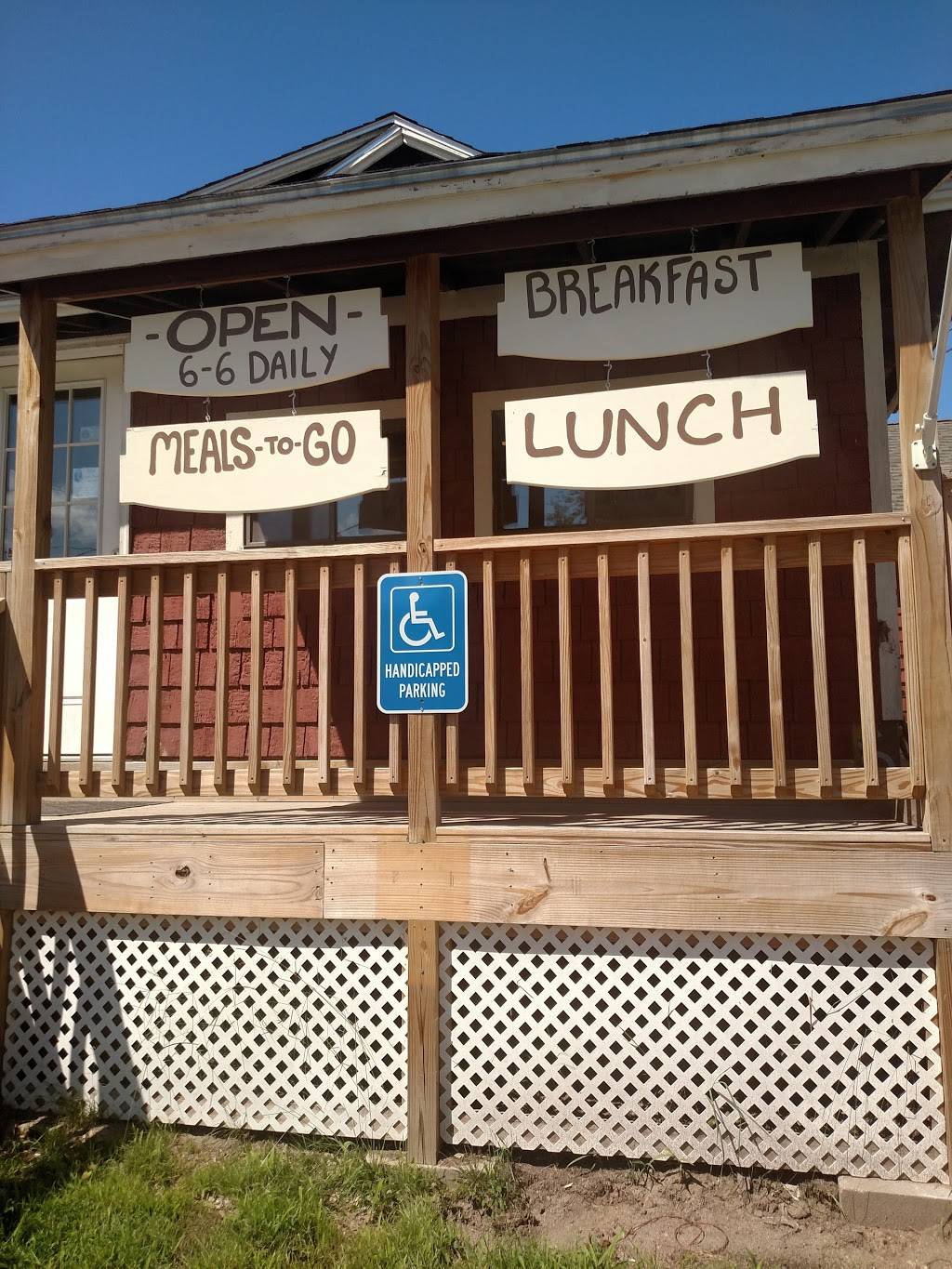 Mad River Coffee House | cafe | 18 Six Flags Rd, Campton, NH 03223, USA | 6037267793 OR +1 603-726-7793