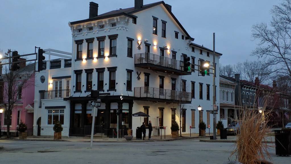 Lisse Steakhuis | restaurant | 1330, 530 Main St, Covington, KY 41011, USA | 8593607008 OR +1 859-360-7008