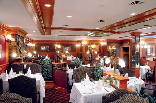 Peters Fine Dining | restaurant | 5701 Hwy 7, Markham, ON L3P 1B1, Canada | 9052949039 OR +1 905-294-9039