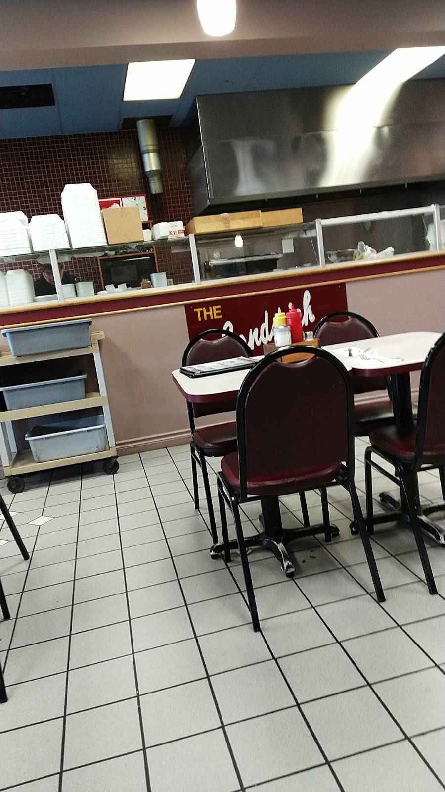 Sandwich Nook | restaurant | 384 Manning Rd, Windsor, ON N8N 4W5, Canada | 5199794282 OR +1 519-979-4282