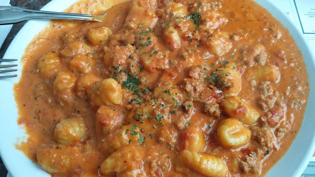 Hometown Pizza | restaurant | 250 West St, Litchfield, CT 06759, USA | 8605670800 OR +1 860-567-0800