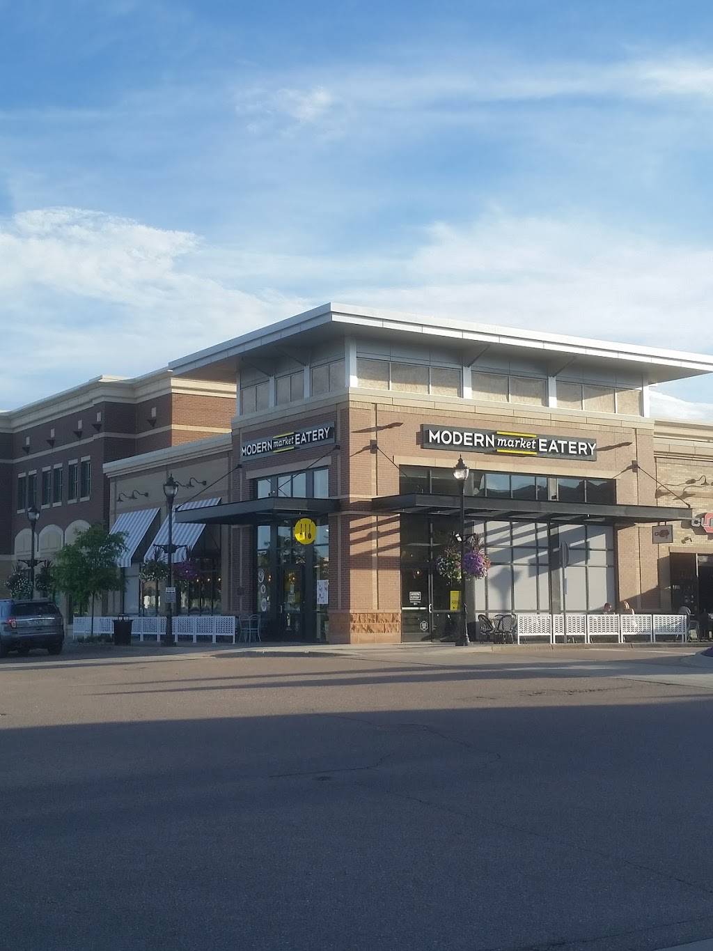 Modern Market Eatery | restaurant | 6955 S York St #423, Centennial, CO 80122, USA | 8665843944 OR +1 866-584-3944