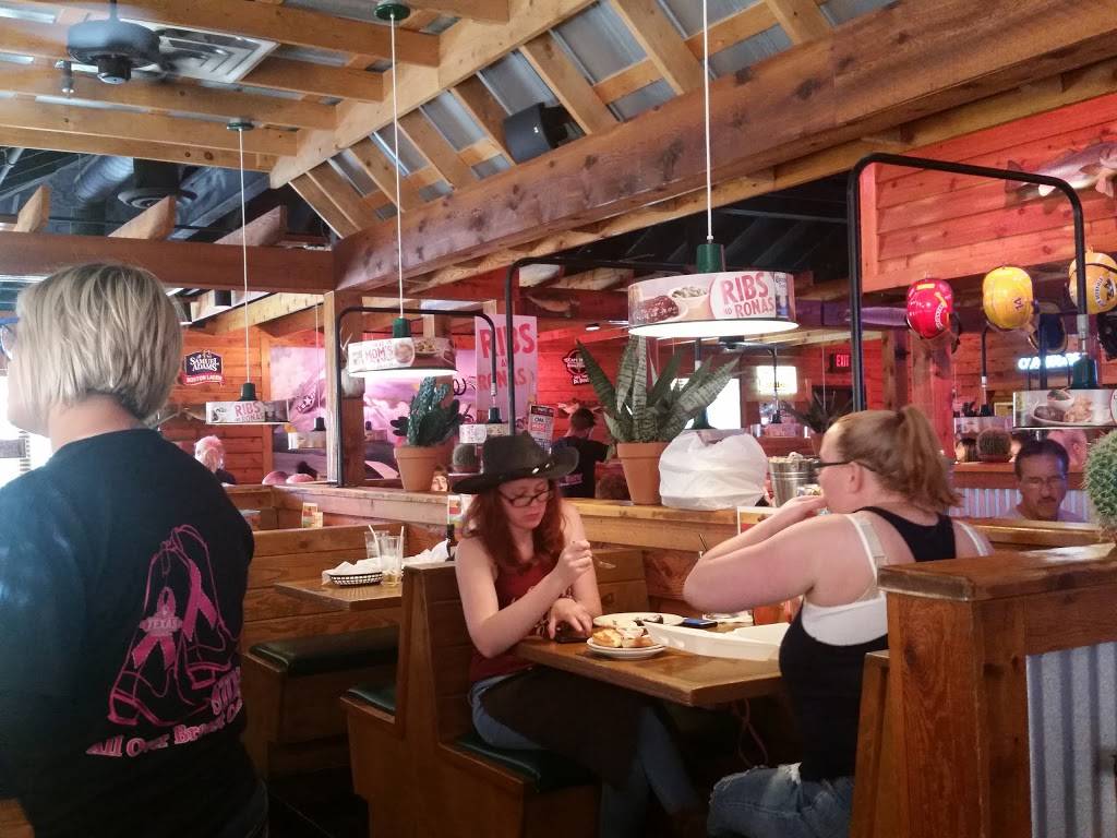 Texas Roadhouse | restaurant | 2299 N 2nd St, Millville, NJ 08332, USA | 8562931894 OR +1 856-293-1894