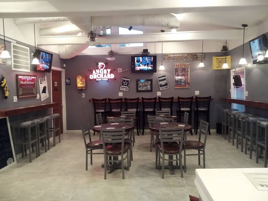 Fair Deal Gro. The Spot 47 | restaurant | 5053, 47 Cooper St, Charleston, SC 29403, USA | 8544443167 OR +1 854-444-3167