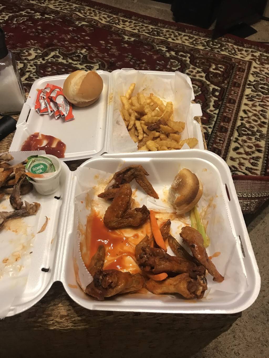 Chicken Coop | restaurant | 7164 Hacks Cross Rd #120, Olive Branch, MS 38654, USA | 6628954848 OR +1 662-895-4848