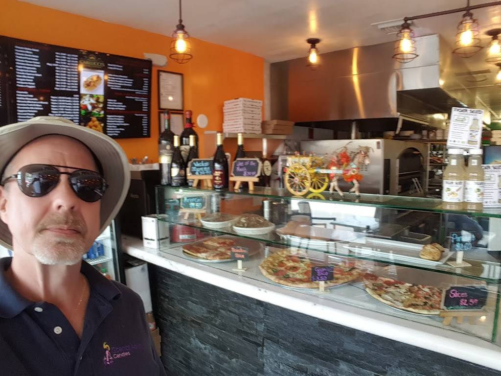 Carluccis Brick Oven Trattoria & Pizzeria | restaurant | 3420 E Atlantic Blvd, Pompano Beach, FL 33062, USA | 9549463150 OR +1 954-946-3150