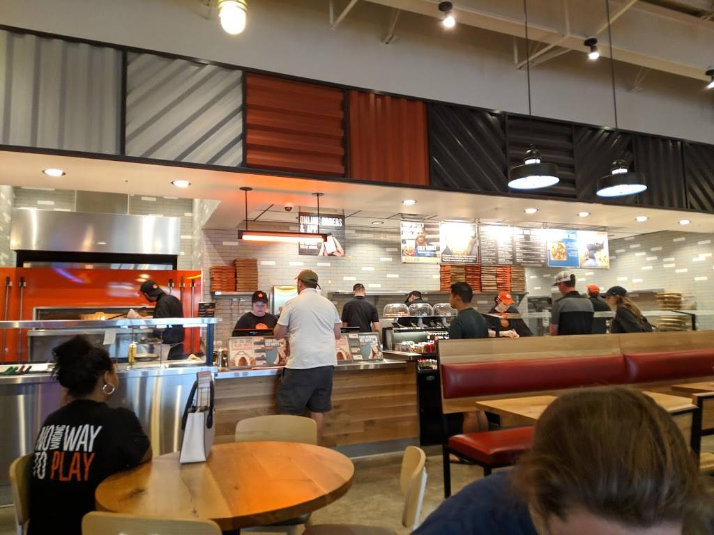 Blaze Pizza | meal takeaway | 2348 Citadel Way #101, Melbourne, FL 32940, USA | 3212488586 OR +1 321-248-8586