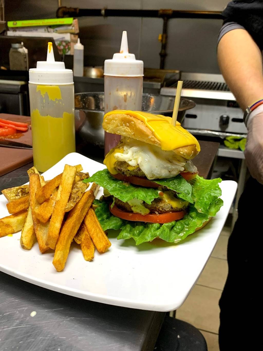 The Drunk Crab | restaurant | 8421 Jamaica Ave, Queens, NY 11421, USA | 6464743111 OR +1 646-474-3111