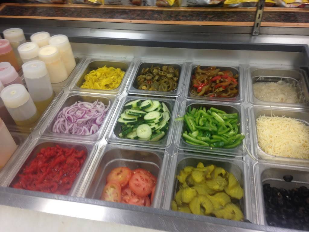 New York Deli & More | restaurant | 242 Trumbull St, Hartford, CT 06103, USA | 8607241212 OR +1 860-724-1212