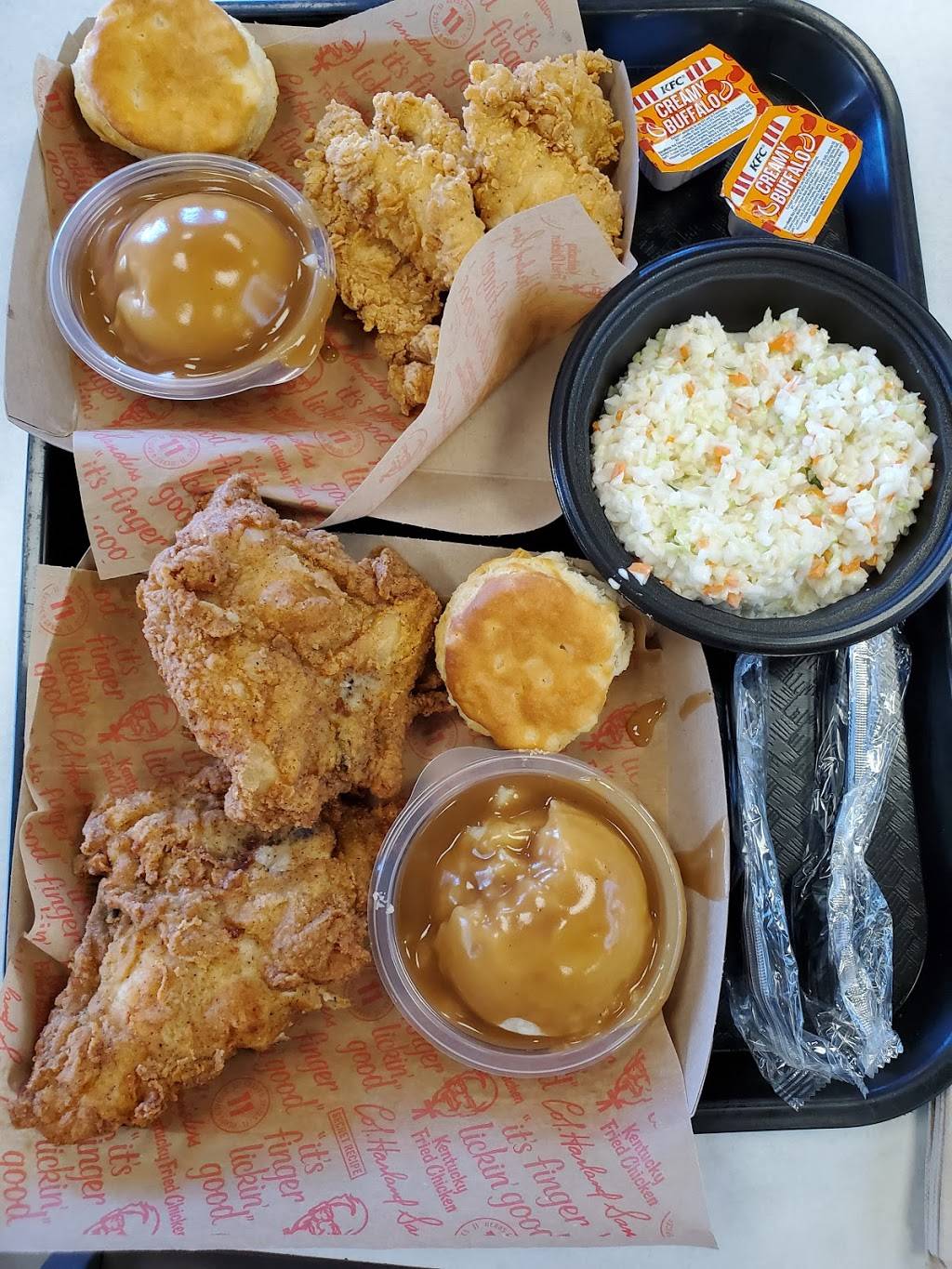 KFC | restaurant | 2135 Acushnet Ave, New Bedford, MA 02745, USA | 5089951761 OR +1 508-995-1761