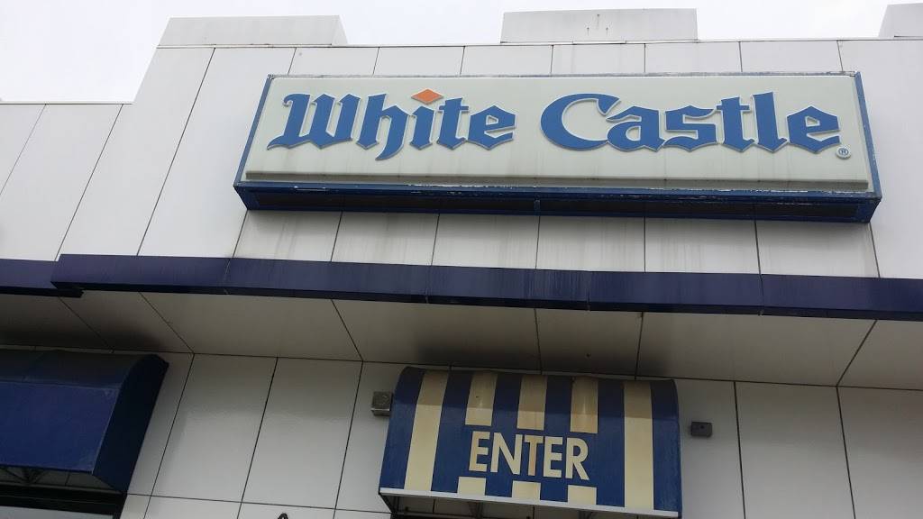White Castle | restaurant | 3524 N Kingshighway Blvd, St. Louis, MO 63115, USA | 3143853576 OR +1 314-385-3576