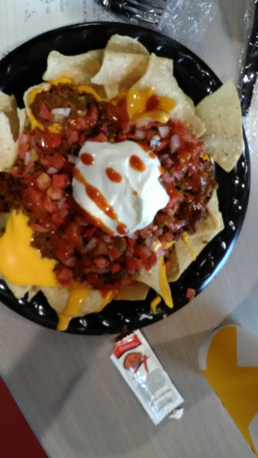 Hardees | restaurant | 2609 W US Hwy 90, Lake City, FL 32055, USA | 3867554672 OR +1 386-755-4672