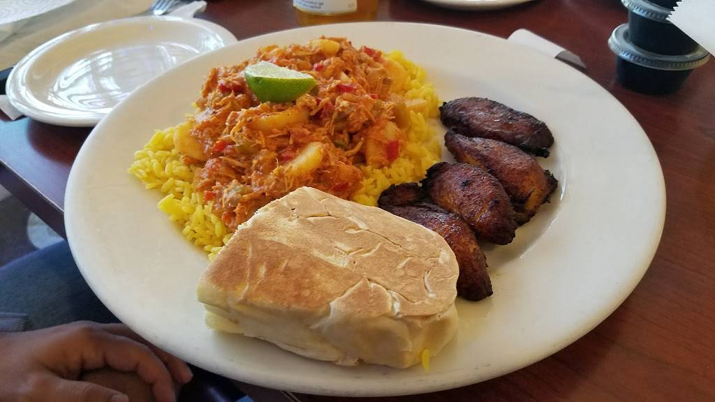 Cuban Breezes | restaurant | 13980 W Hillsborough Ave, Tampa, FL 33635, USA | 8138142822 OR +1 813-814-2822