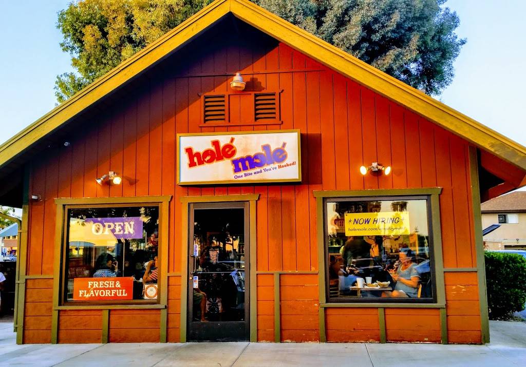 Hole Mole | restaurant | 14430 Newport Ave, Tustin, CA 92780, USA | 7145052502 OR +1 714-505-2502