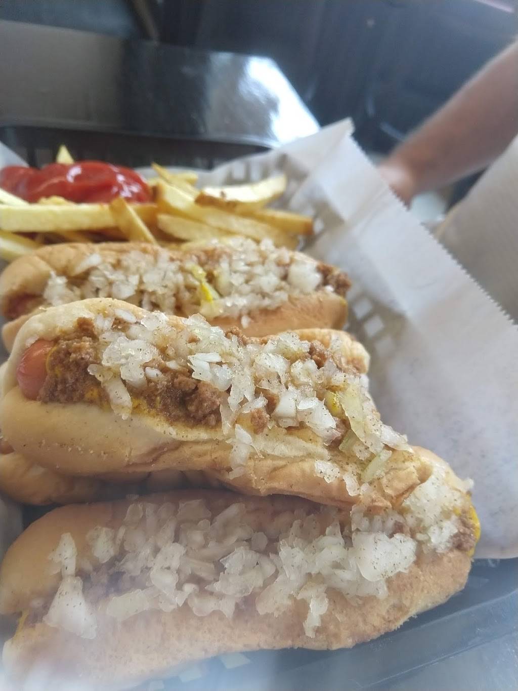 Nicks Jr. | restaurant | 2069 S Main St, Fall River, MA 02724, USA | 5086174154 OR +1 508-617-4154